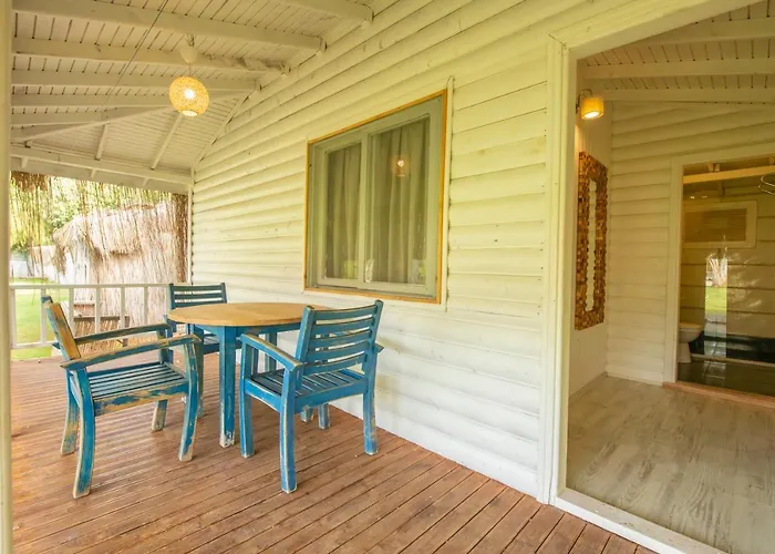 糖果海滩俱乐部酒店 3*