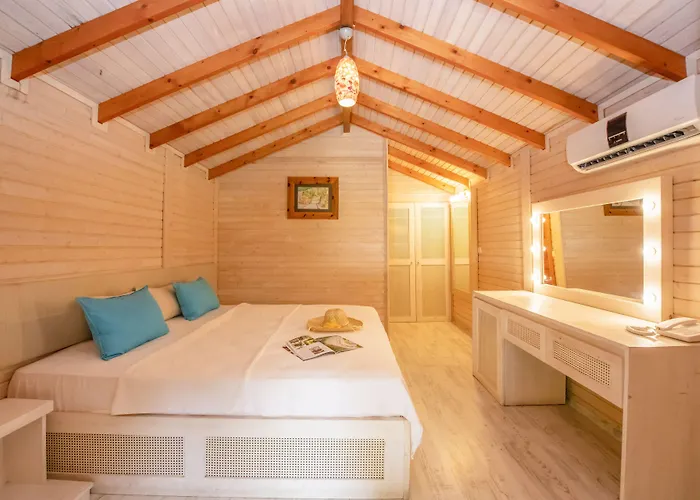 糖果海滩俱乐部酒店 3*